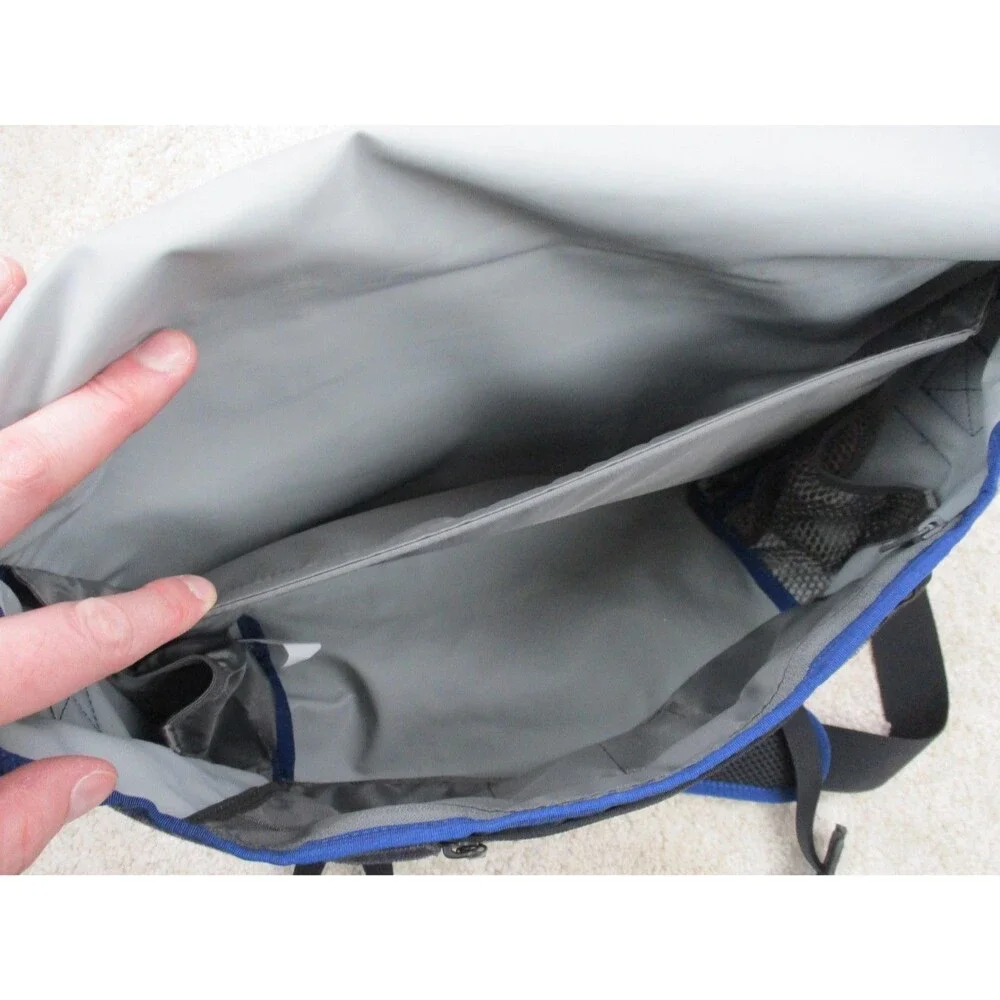 Timbuk2 Classic Messenger Bag Heather Gray Blue Trim Laptop Crossbody Shoulder